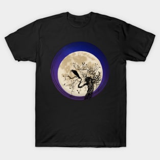 The old Crow and the Moon T-Shirt